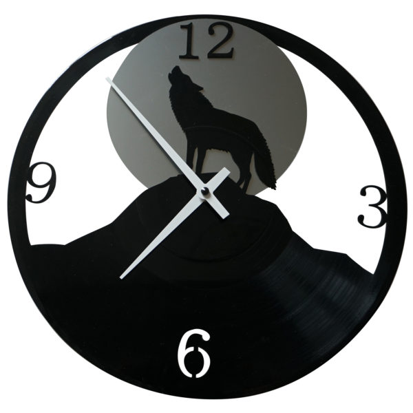 Wolf-Uhr aus Vinyl